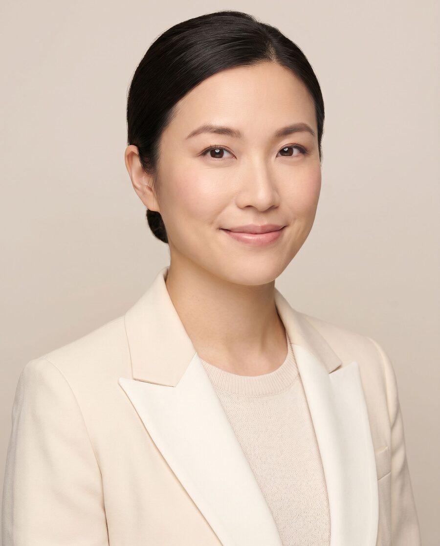 리뷰티의원 익명 여성 의료진 분위기 컷