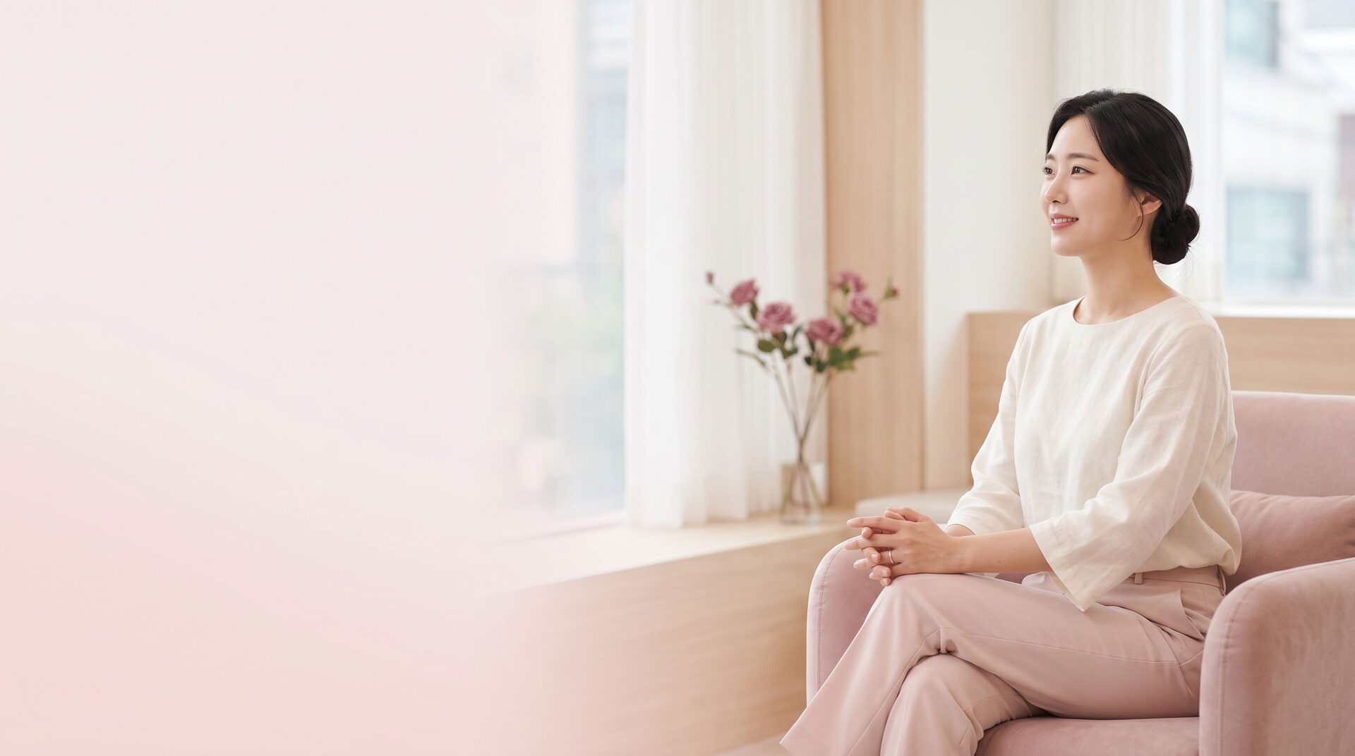 산부인과 모성 케어 안내 이미지 (AI 생성 예시 이미지)
