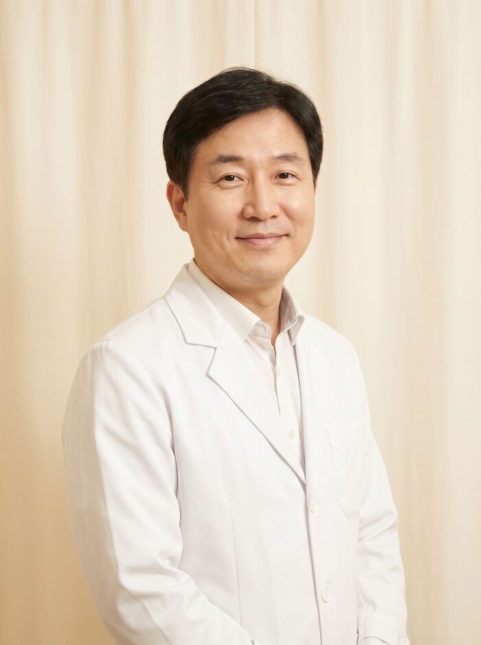 의료진 예시 이미지